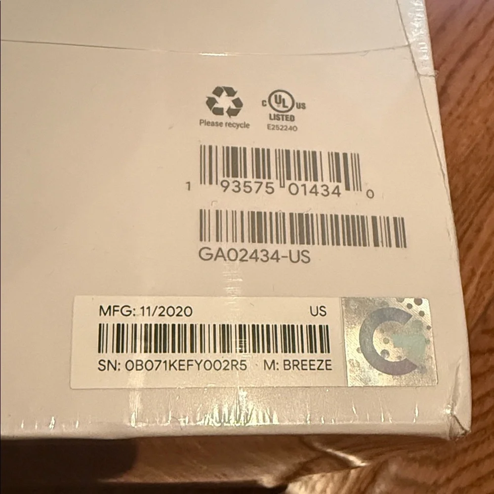 Google WiFi Snow Mesh Network, 3 pack in snow. New unopened box.